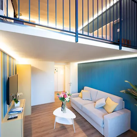 Inluce Loft شقة